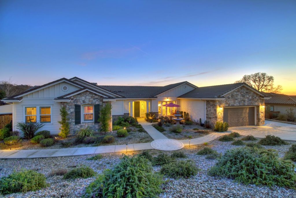 9588 Pamela St, El Dorado Hills, CA 95762