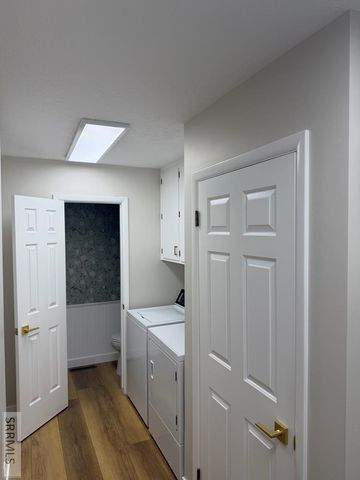 210 Sunny Heights Lane, Idaho Falls, ID 83402
