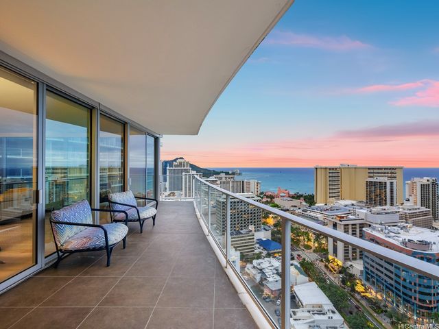 383 Kalaimoku Street 3307, Honolulu, HI 96815