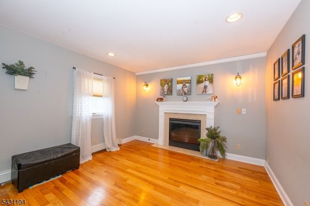 6 Madoc Trl, Jefferson Twp., NJ 07438