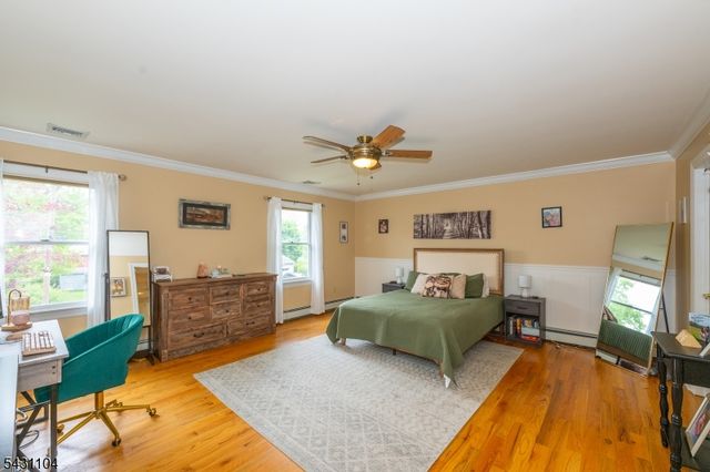 6 Madoc Trl, Jefferson Twp., NJ 07438