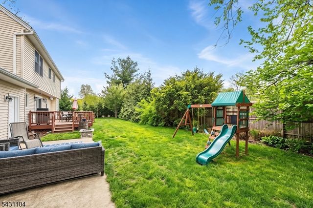 6 Madoc Trl, Jefferson Twp., NJ 07438
