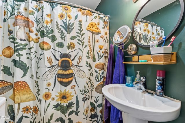 807 Whitsett Avenue, Gibsonville, NC 27249