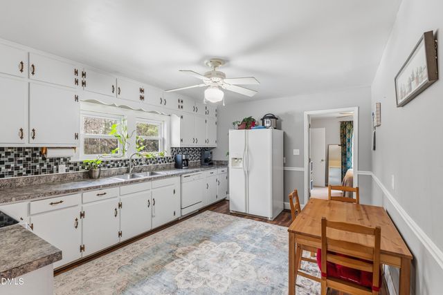 807 Whitsett Avenue, Gibsonville, NC 27249