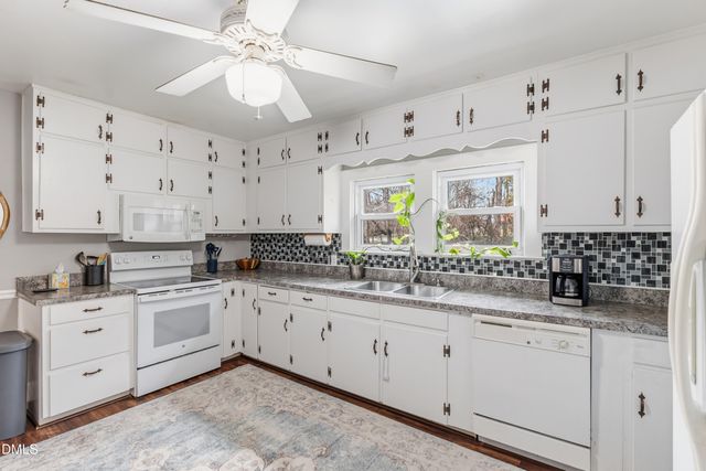 807 Whitsett Avenue, Gibsonville, NC 27249