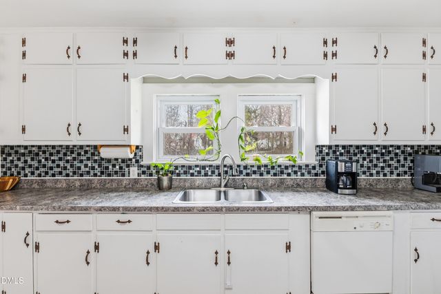 807 Whitsett Avenue, Gibsonville, NC 27249