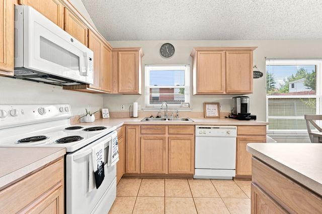 1409 Dundee Drive, Arlington, TX 76002