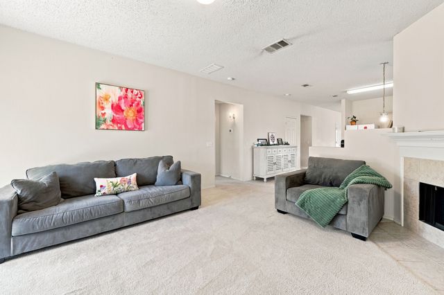 1409 Dundee Drive, Arlington, TX 76002