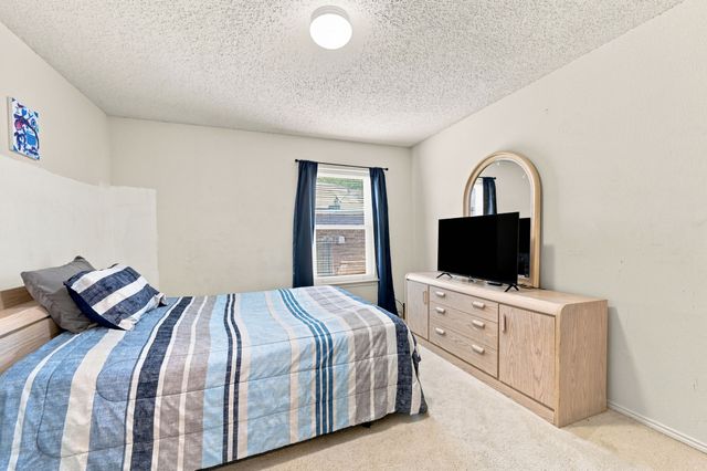 1409 Dundee Drive, Arlington, TX 76002