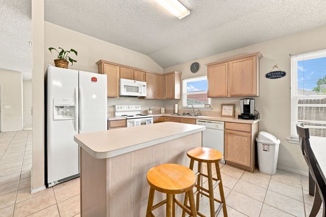 1409 Dundee Drive, Arlington, TX 76002