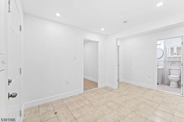 169 Watson Ave, Newark City, NJ 07112