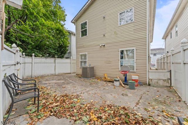 169 Watson Ave, Newark City, NJ 07112