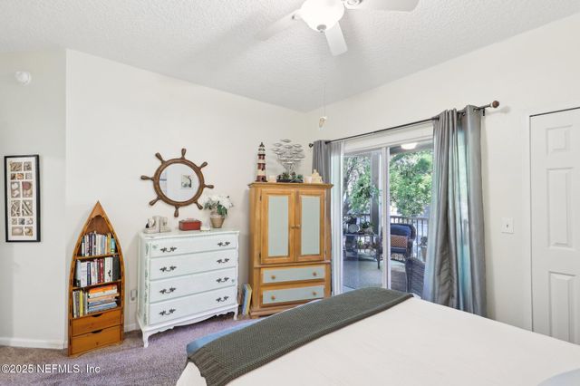 10000 GATE Parkway N, 222, Jacksonville, FL 32246