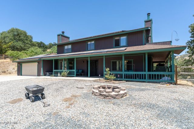 26021 Cumberland Road, Tehachapi, CA 93561