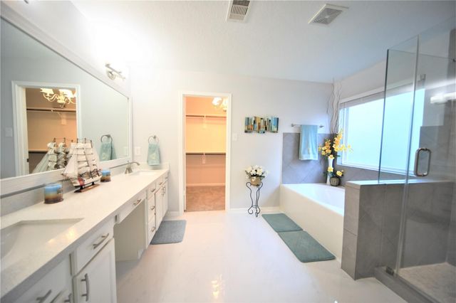 9935 Wing Street, Conroe, TX 77385