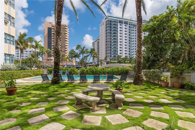 2421 Lake Pancoast Dr 2C, Miami Beach, FL 33140