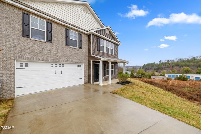 542 Reserve Way, Dandridge, TN 37725