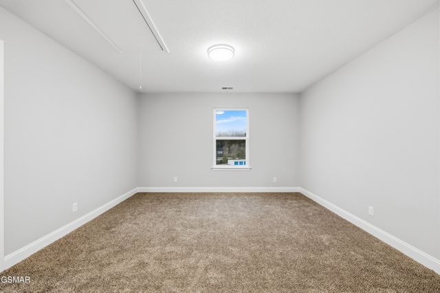 542 Reserve Way, Dandridge, TN 37725