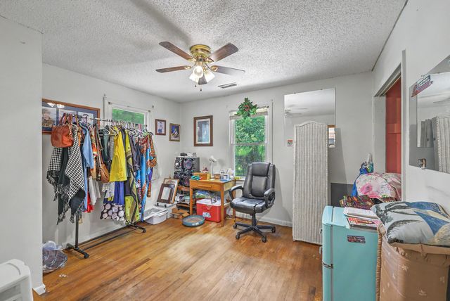 1011 Leonard Drive, Johns Island, SC 29455