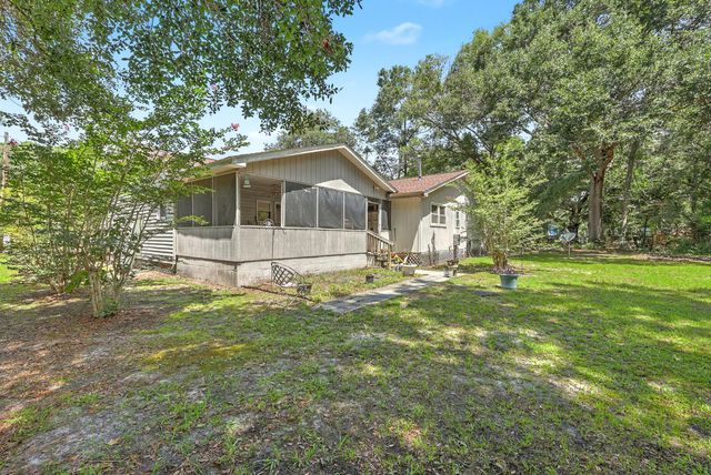 1011 Leonard Drive, Johns Island, SC 29455
