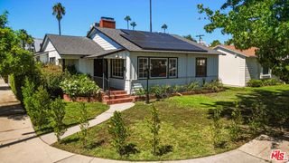 5631 Columbus Avenue, Los Angeles, CA 91411