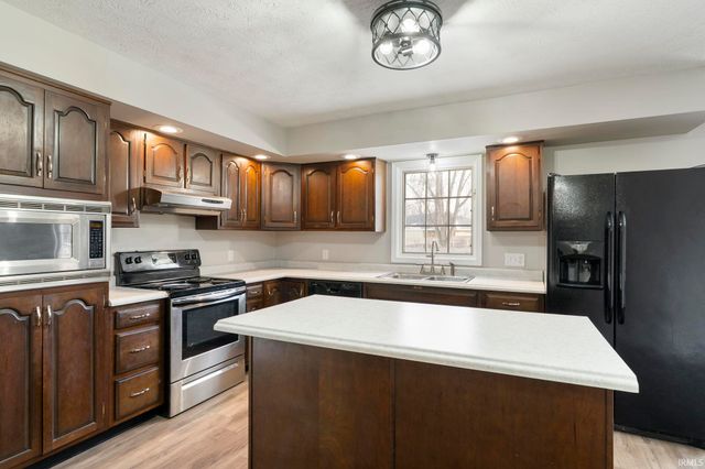 80 Joye Court, Lafayette, IN 47905