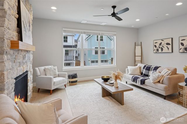 17 160th Place SE, Bothell, WA 98012