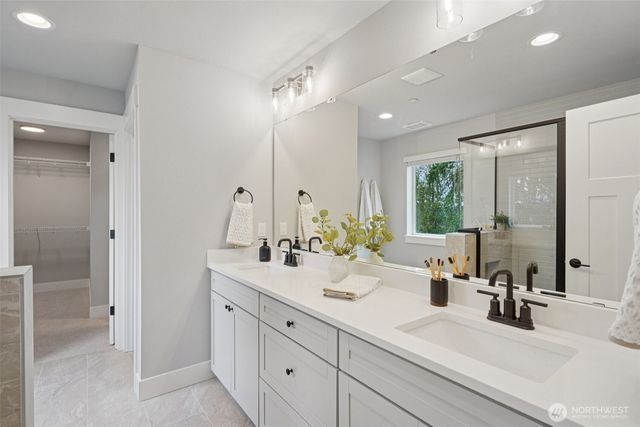 17 160th Place SE, Bothell, WA 98012