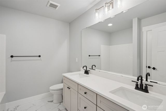 17 160th Place SE, Bothell, WA 98012