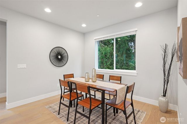 17 160th Place SE, Bothell, WA 98012