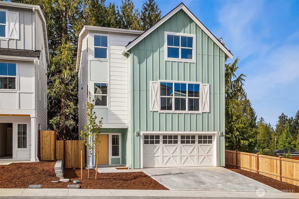 17 160th Place SE, Bothell, WA 98012