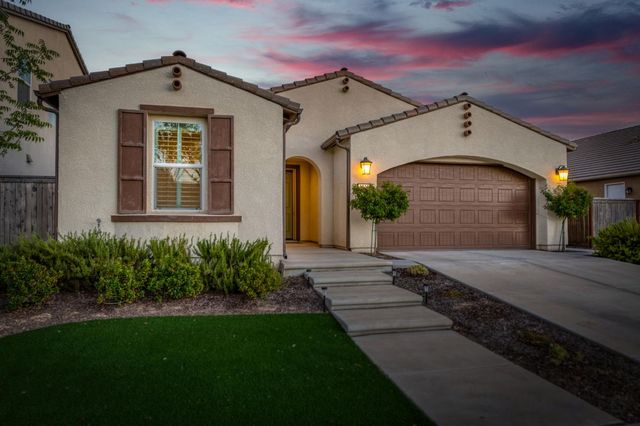 1010 Horizon Drive, Madera, CA 93636
