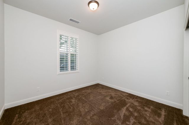 1010 Horizon Drive, Madera, CA 93636