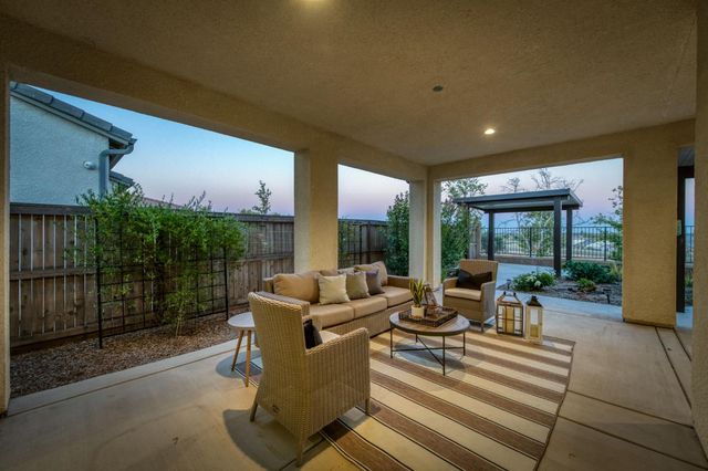 1010 Horizon Drive, Madera, CA 93636