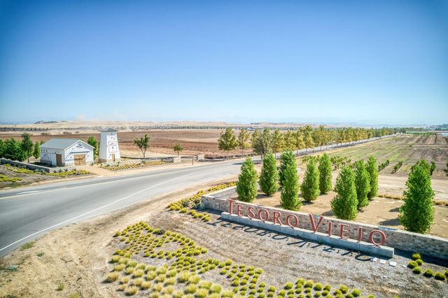 1010 Horizon Drive, Madera, CA 93636