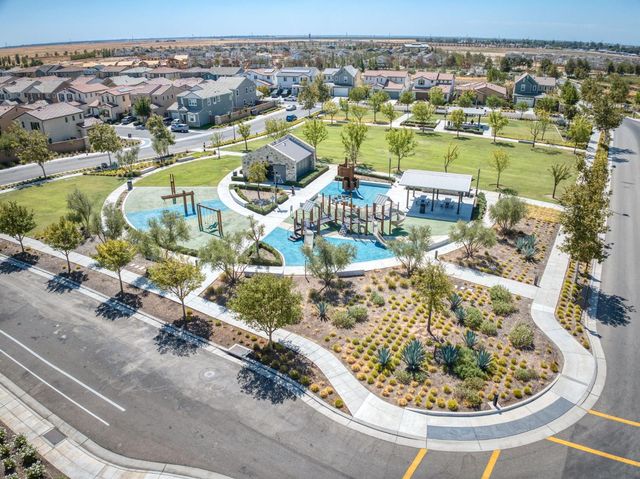 1010 Horizon Drive, Madera, CA 93636