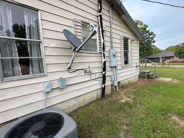 6105 Pointview Road, Benton, AR 72019