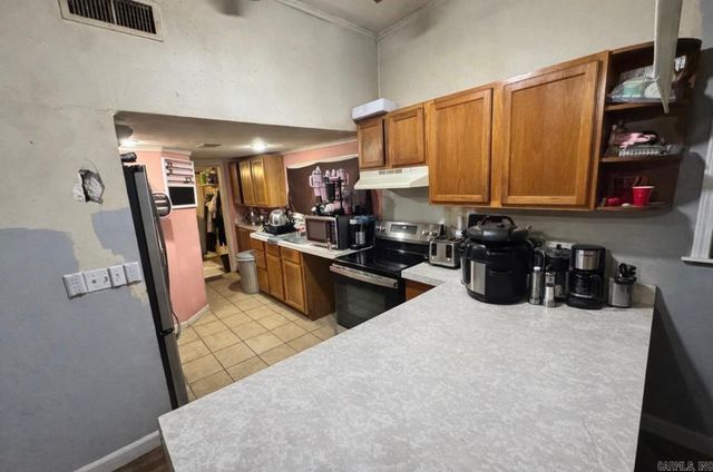 6105 Pointview Road, Benton, AR 72019