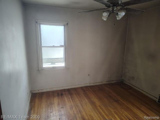 18809 Carrie Street, Detroit, MI 48234
