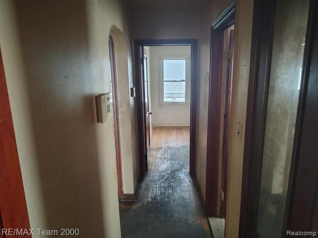 18809 Carrie Street, Detroit, MI 48234