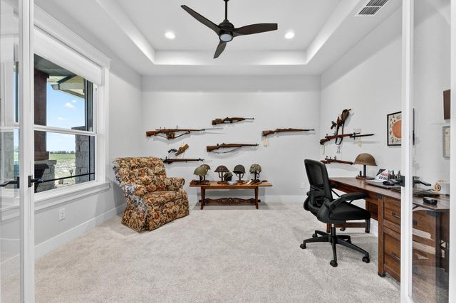 743 Vista Ridge DR, Round Mountain, TX 78663