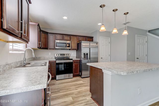 11278 MARGARETS LANDING Place, Jacksonville, FL 32218