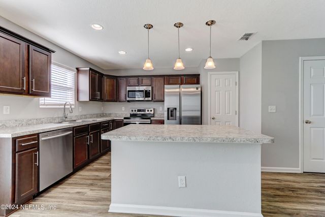 11278 MARGARETS LANDING Place, Jacksonville, FL 32218