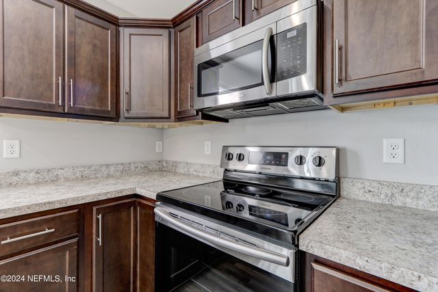 11278 MARGARETS LANDING Place, Jacksonville, FL 32218