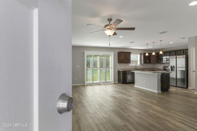 11278 MARGARETS LANDING Place, Jacksonville, FL 32218