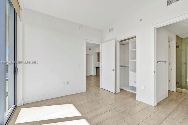 2000 S Metropica Way 907, Sunrise, FL 33323