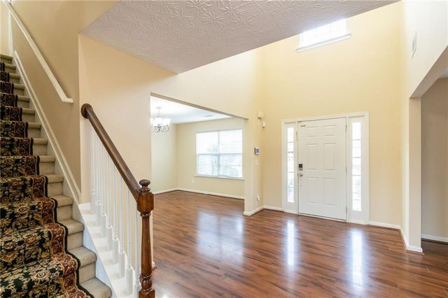 778 Roxholly Lane, Buford, GA 30518