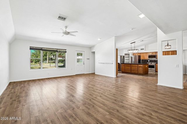 12137 E Bluebird Drive, Chandler, AZ 85286