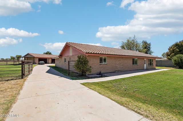 12137 E Bluebird Drive, Chandler, AZ 85286