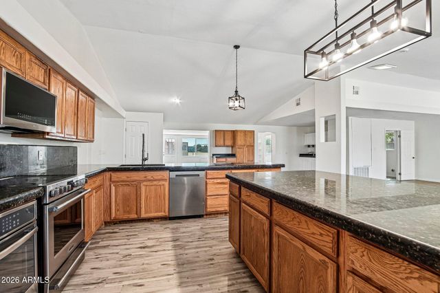 12137 E Bluebird Drive, Chandler, AZ 85286